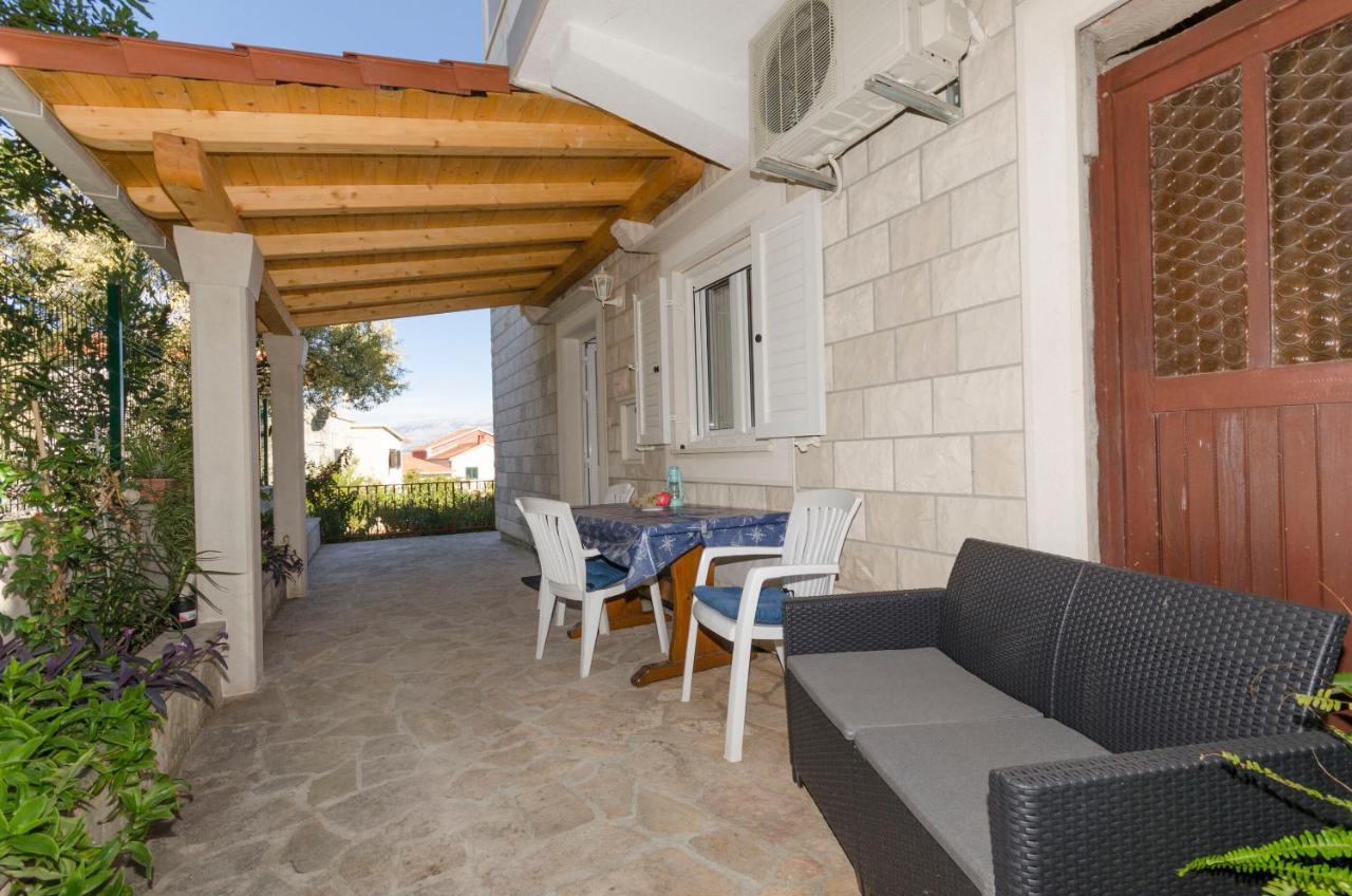 Apartments Silvana Supetar Dış mekan fotoğraf