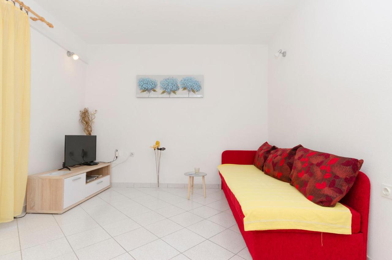 Apartments Silvana Supetar Dış mekan fotoğraf