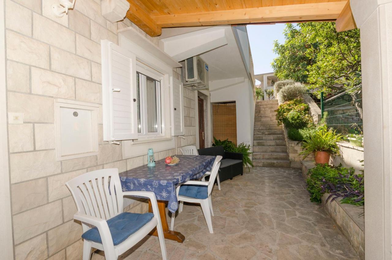 Apartments Silvana Supetar Dış mekan fotoğraf